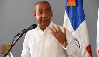 Deligne Ascención dejará iniciados trabajos de construcción de tres carreteras en María Trinidad Sánchez