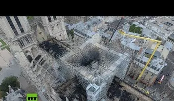 Prioridades equivocadas": El mensaje de Anonymous a los multimillonarios que donaron a Notre Dame