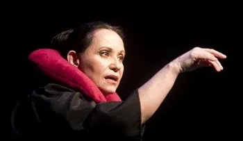 Actriz mexicana Adriana Barraza confirma que padeció cáncer