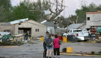 Tornados en Estados Unidos dejan al menos 17 muertos