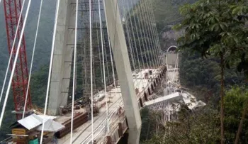 Suben a nueve  muertos en desplome de viaducto en construcción en Colombia