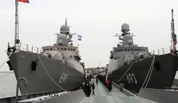 Más de 50 barcos rusos de la Flotilla del Caspio se preparan para la batalla (VIDEO)