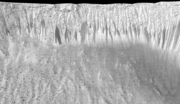 La NASA encontró signos de agua líquida sobre la superficie de Marte