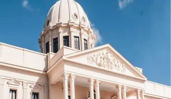 Abinader crea comisión y define lineamientos para Reforma Policial