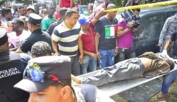 Matan a golpes al seguridad de una vivienda en Santiago