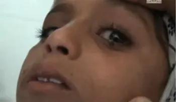 Video y fotos: La niña yemení que llora piedras en vez de lagrimas