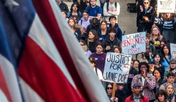 Profesores de Cornell impulsan moción de censura contra la administración por caso de agresión sexual