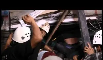 Terremoto de 7,8 deja 77 muertos en Ecuador; declaran estado de excepción (VIDEO)