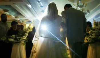 Un hombre se casa y descubre que su esposa era su nieta