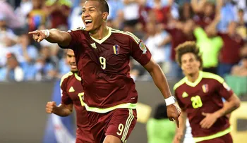En esta copa sí hay sorpresas: Venezuela derrotó 1-0 a Uruguay