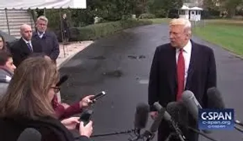 Trump se pone furioso con una periodista: "¡Qué pregunta más estúpida!"