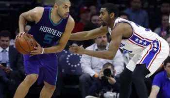 Nicolas Batum aporta 'triple doble' en triunfo de Hornets sobre 76ers