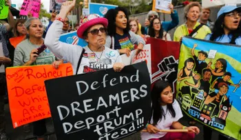 Amazon, Microsoft y Starbucks apoyan demanda para bloquear eliminación del DACA