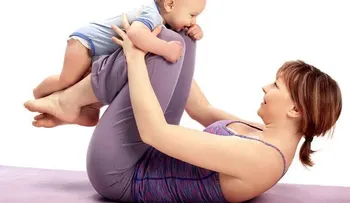 Yoga para bebés y qué recomendaciones seguir