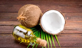 Desodorante de aloe vera y aceite de coco para curar el mal olor en las axilas