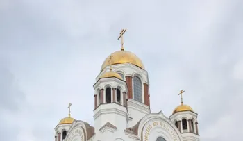 La Iglesia sobre la Sangre: el templo que ocupa el sitio donde fue asesinada la familia Romanov en Ekaterimburgo