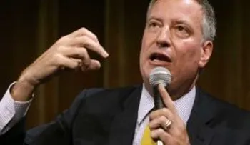 Alcalde de NY anuncia medidas para frenar brote de legionelosis