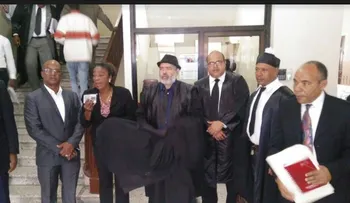En San Cristóbal abogados protestan destitución jueza