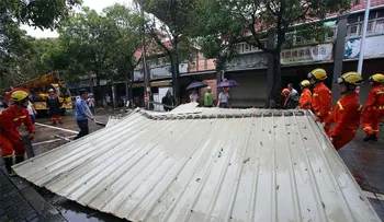 Tifón Megi deja al menos 27 desaparecidos por deslizamientos de tierra en China