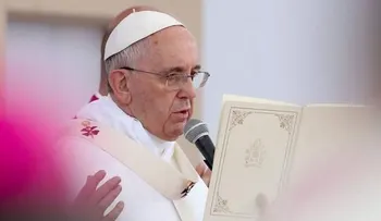 El papa desea beatificación de Romero 
