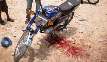 Mueren dos hombres al chocar de frente motores en que iban en Constanza