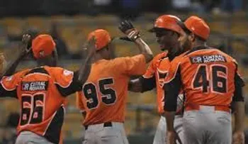 Toros 5; Tigres 1; Estrellas 4; Leones 1; tabla de posiciones; partidos del jueves