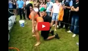 Novia celosa interrumpe baile que le hacian a su novio
