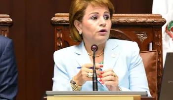 Lucia Medina niega deuda con contratistas SJM