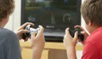 Entrenamiento con videojuegos mejora memoria niños supervivientes de cáncer