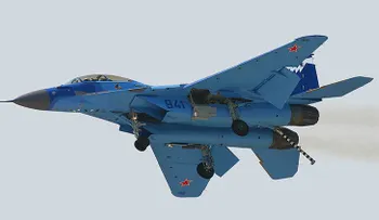 Primeros ensayos de los nuevos cazas MiG-29K en Rusia (VIDEO)