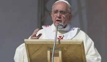 El Vaticano dará refugio a dos familias de migrantes