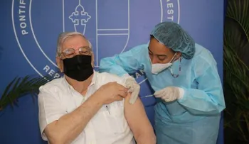 Gobierno informa ha vacunado 105, 575 dominicanos  contra el coronavirus
