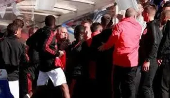Chelsea-Manchester United y su escándaloso final; Mourinho casi provoca una batalla campal