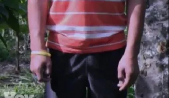 Encuentran colgado cuerpo de adolescente (Video)