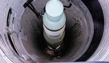 Revelan que EEUU estuvo a punto de atacar con armas nucleares a 4 países durante 1962