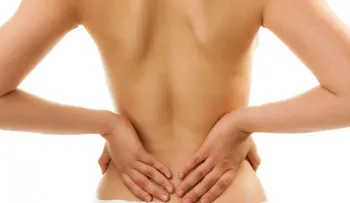 7 ejercicios recomendados para liberarse del dolor de espalda