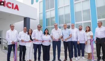 Abinader en María Trinidad Sánchez: inaugura hospital, Laguna Gri-Gri, polideportivo y BANRESERVAS