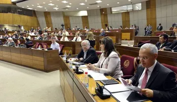 Senado forma comisión Bicameral para Presupuesto 2015
