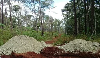 Medio Ambiente detiene proyectos que construían sin permiso en Jarabacoa