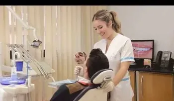 Blanqueamiento Dental con luz LED Fría