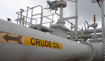 El Brent supera los USD 107 tras repuntar en medio de tensiones en Ormuz y ataques hutíes