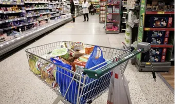 Tres de cada cuatro españoles compran siempre en oferta