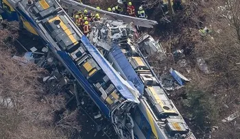 10 muertos en choque de trenes en Alemania