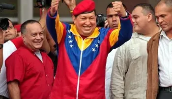 Aseguran cubanos mataron a Chávez para poner a Maduro (Video)