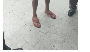 Se viraliza foto de Rondón en polo y chancletas