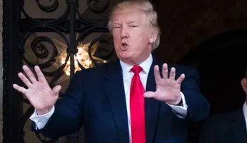 Trump pide gran investigación sobre fraude electoral, dice votaron ilegales y fallecidos