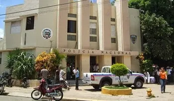  Dotación policial de Dajabón se niega a ser trasladada y renuncia
