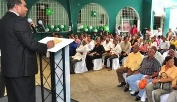 Julio Jiménez y 27 dirigentes renuncian del PRI
