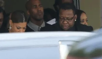 Realizan en ceremonia privada el funeral de la hija de Whitney Houston