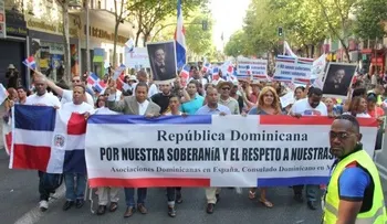 Dominicanos en España marchan en defensa de la soberanía 